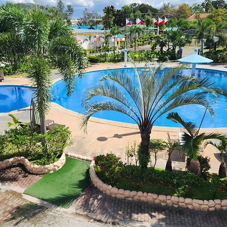 Airport Hotel Clark Clark Freeport Zone Exterior photo
